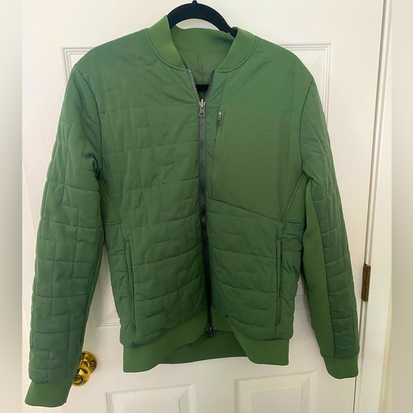 NWOT Lululemon Rival Side Bomber Jacket Reversible size M